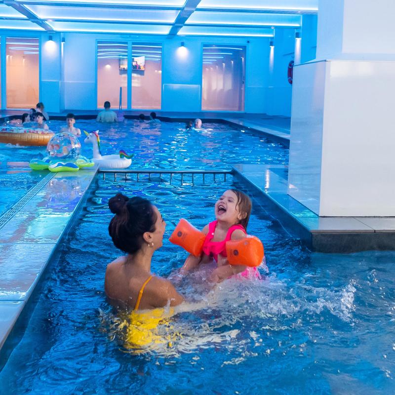 Woolacombe Sands Holiday Park Family enjoying the Indoor Swimming Pool